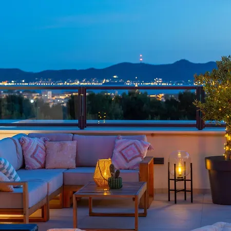 아파트 Sky Lounge & - Rooftop Wellness & Gym *